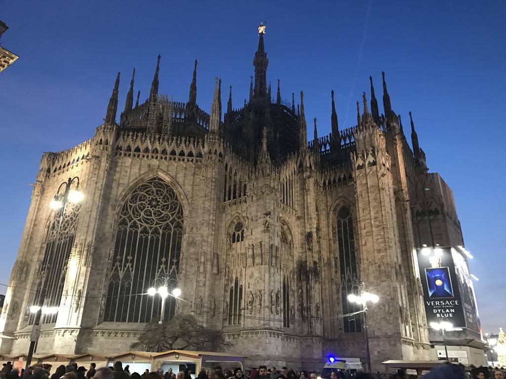 Kibilu - Via Falcone - City Centre - Duomo Milano Exteriör bild